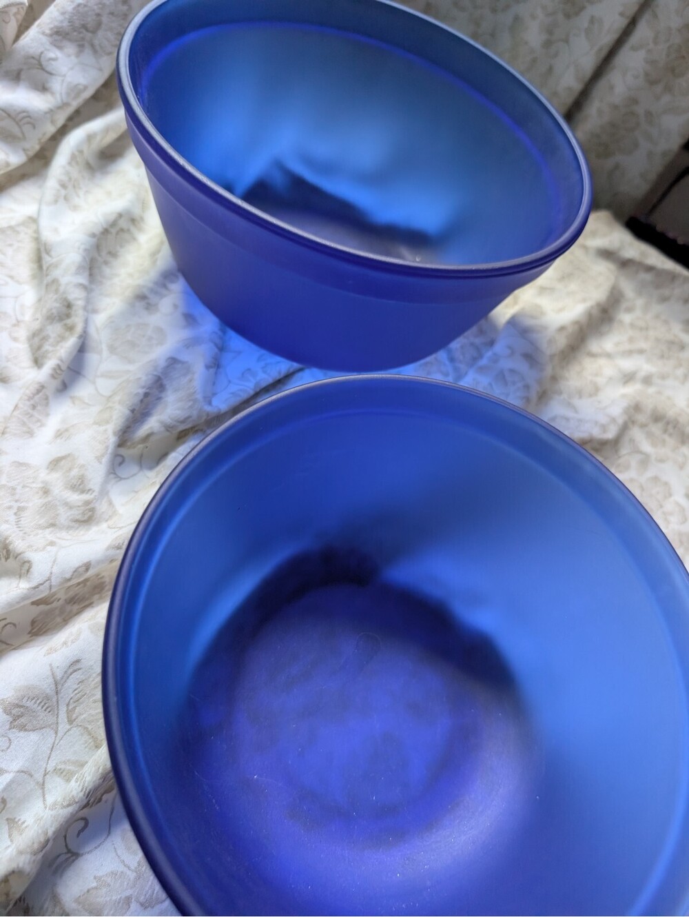 Anchor Hocking Blue Frosted Glass Mixing Bowls Set of 2